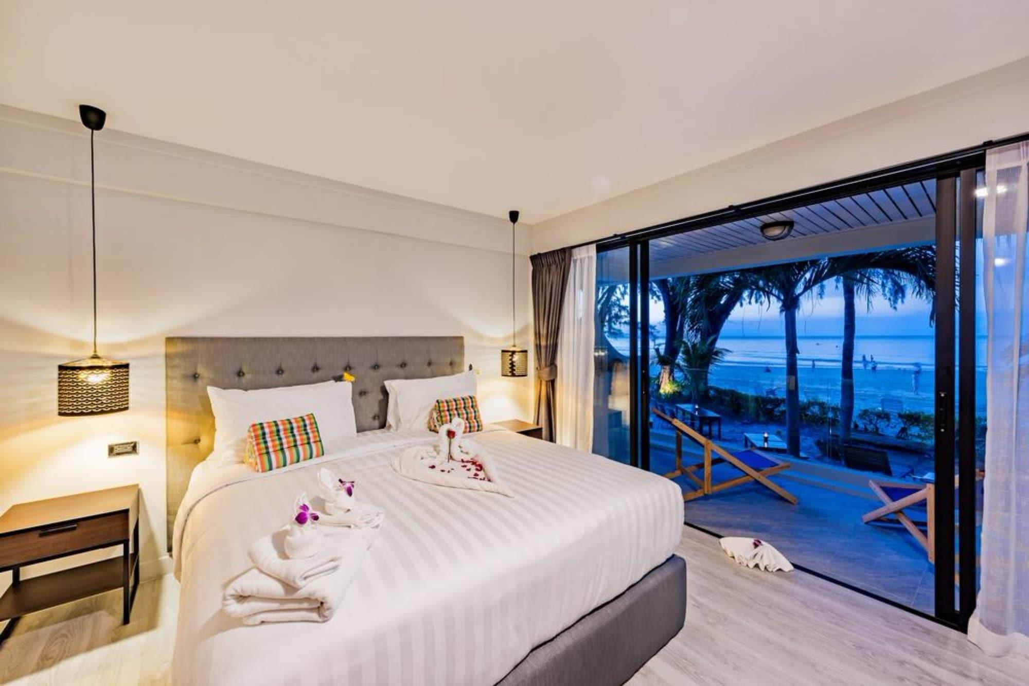 Thai Kamala Beach Front Phuket Extérieur photo